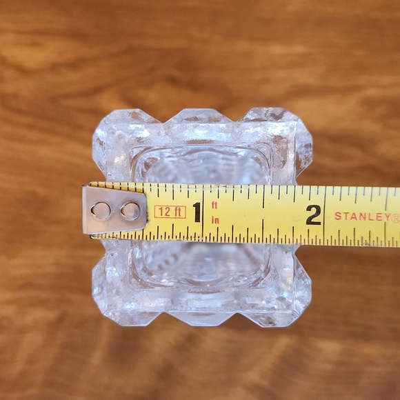 Vintage Clear Pressed Glass Vase - Picture 9 of 9